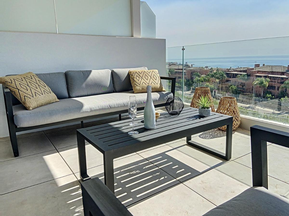Via Celere 2330 Sea View Apartment Casares Eksteriør billede
