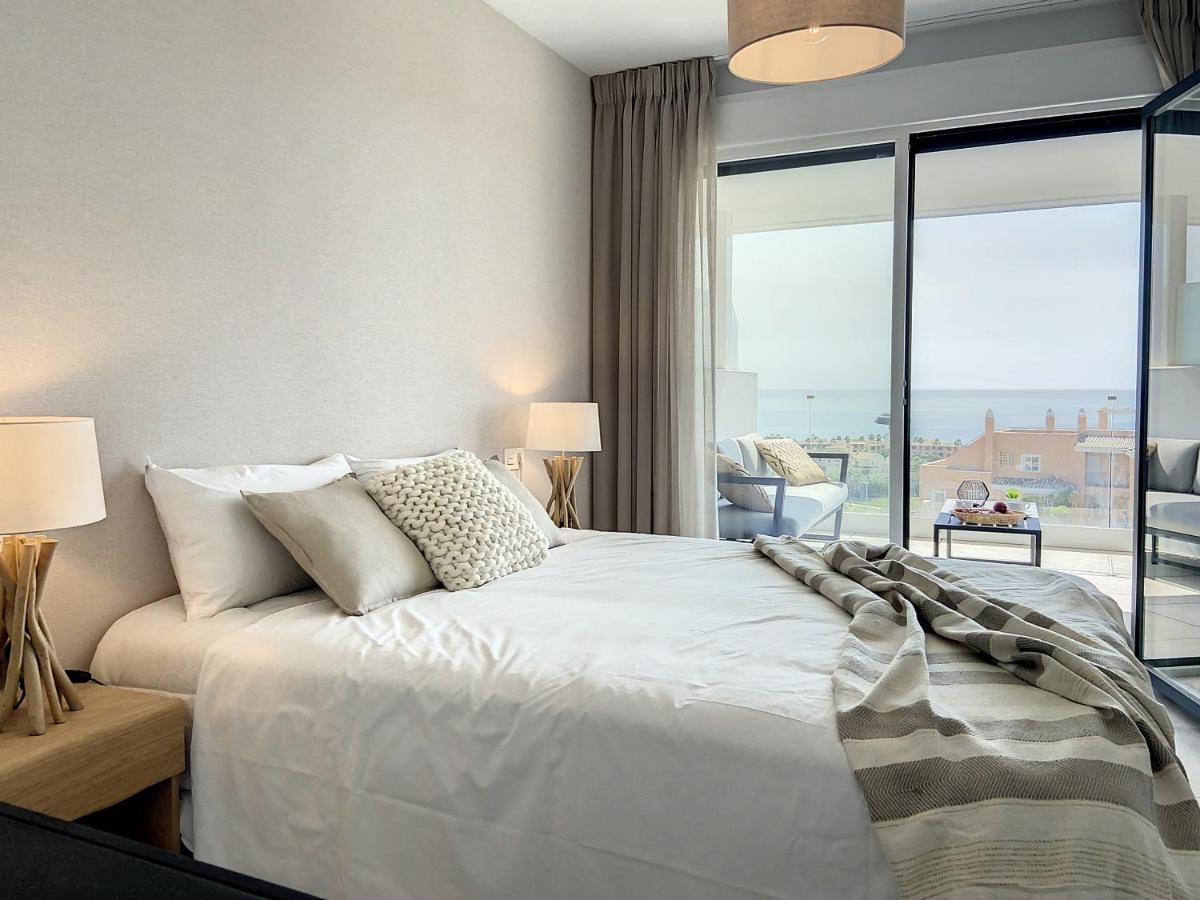 Via Celere 2330 Sea View Apartment Casares Eksteriør billede